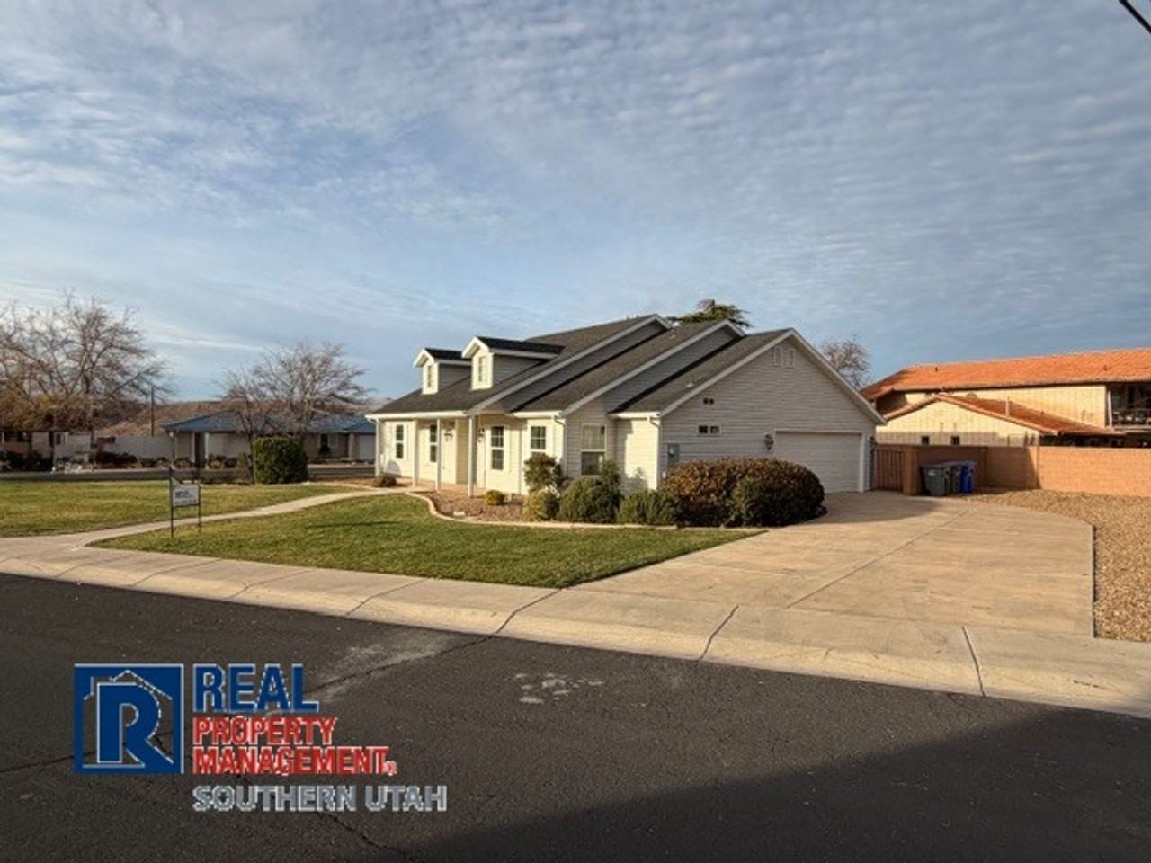 1345 Santa Clara Pkwy - Photo 2 of 17