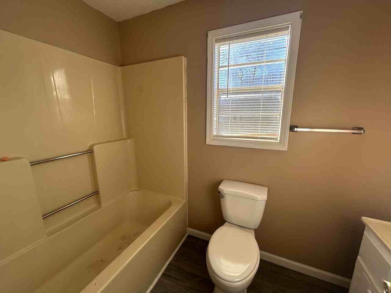 434 S Washington Ave - Photo 6 of 6