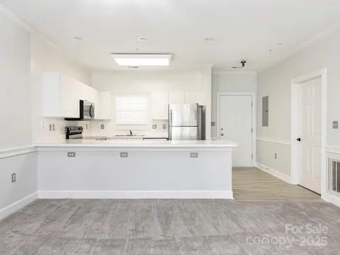 8747 Coralbell Ln - Photo 2 of 5