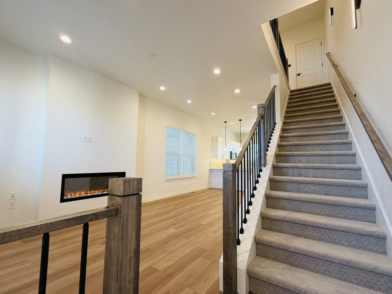 7174 Clove Hitch Hts - Photo 4 of 22