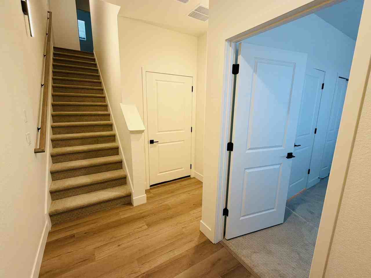 7180 Clove Hitch Hts - Photo 4 of 23