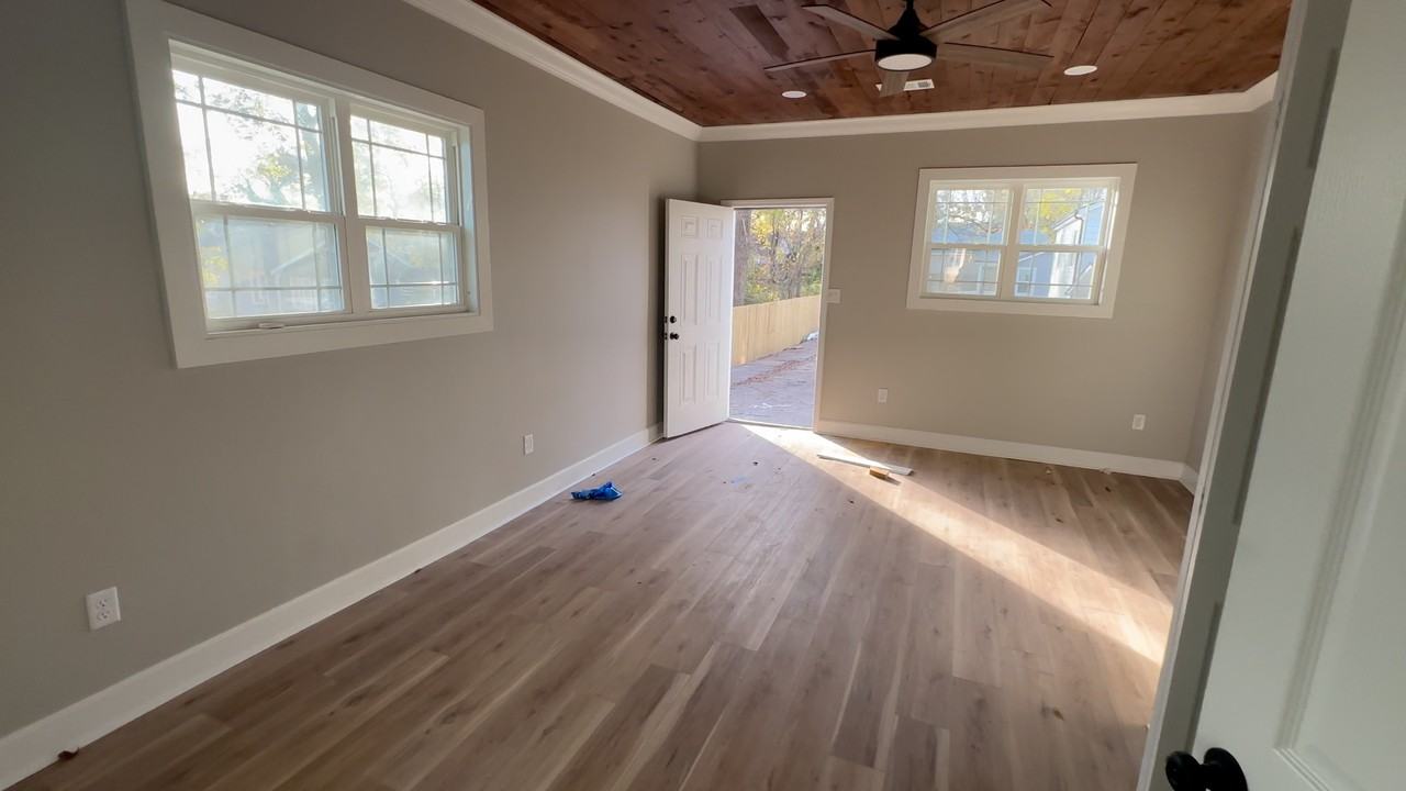 404 Charteroak St - Photo 5 of 5