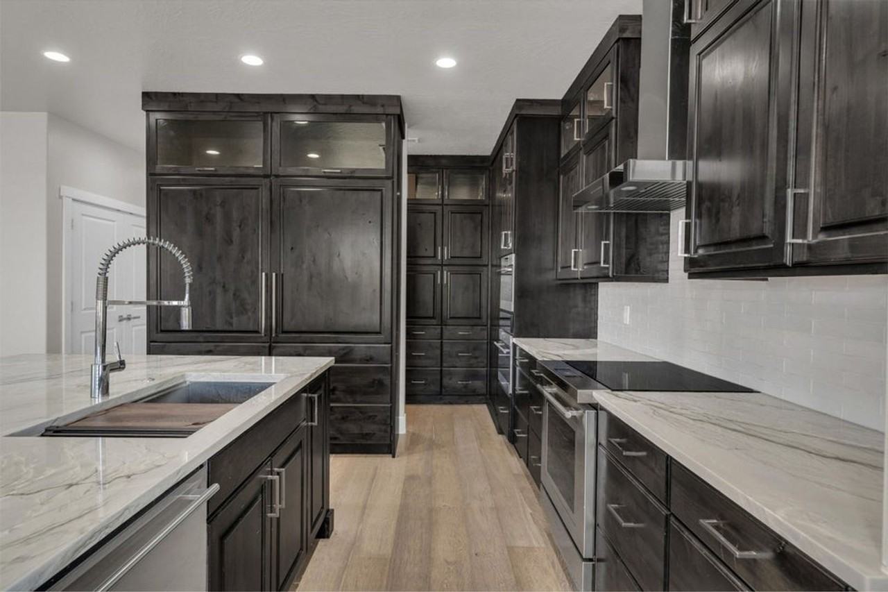 2792 S 3250 W - Photo 5 of 50