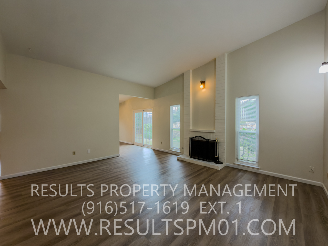 7040 Kingsmill Way - Photo 4 of 22