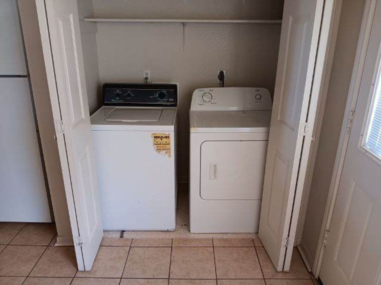 3606 Littleleaf Dr - Photo 5 of 10