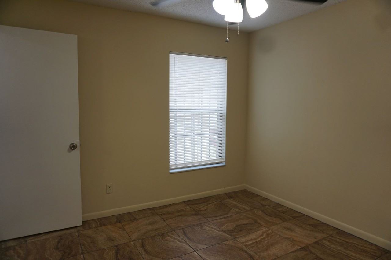 8356 Windypine Ln - Photo 7 of 15