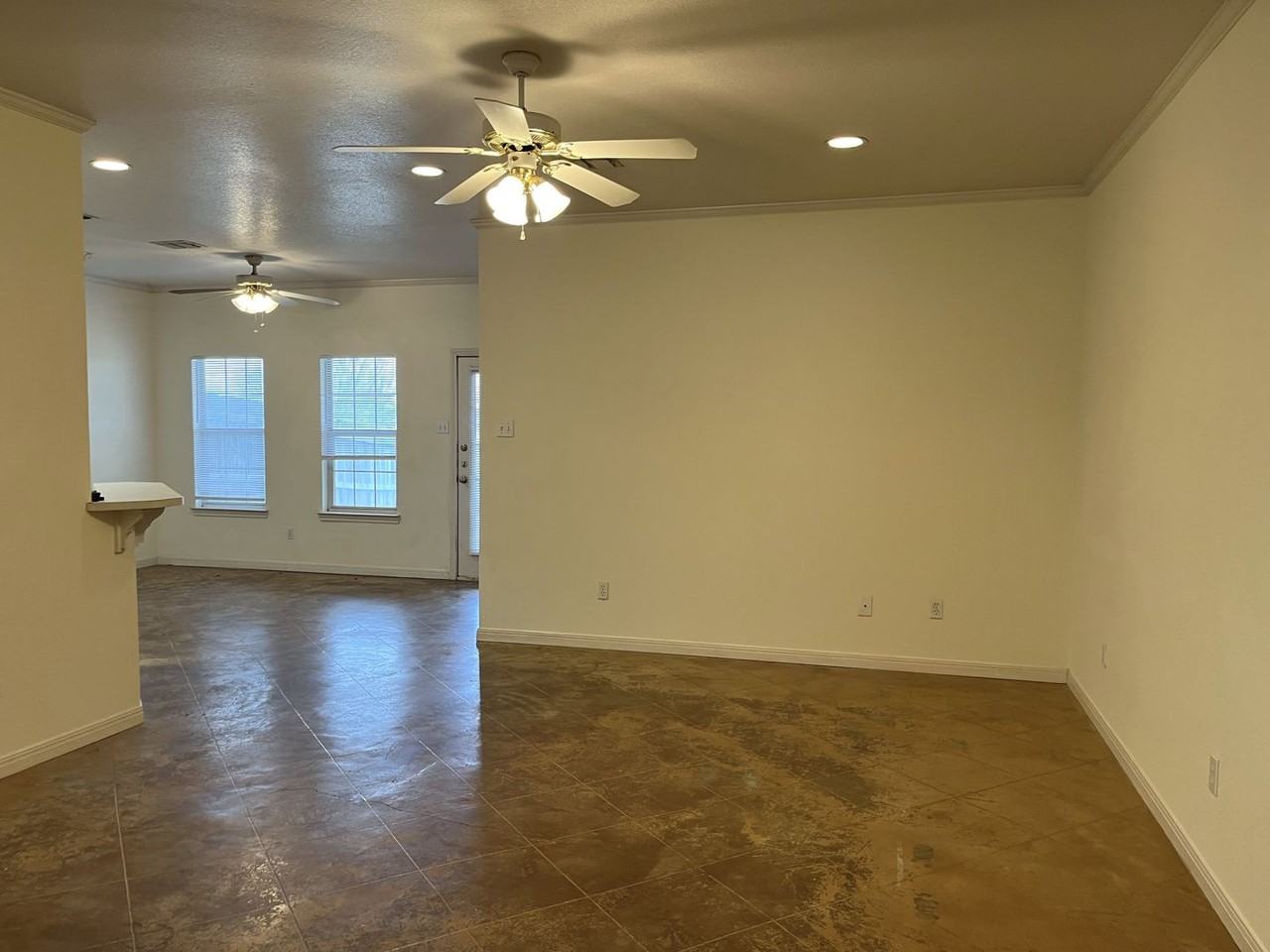 3049 Clydesdale Way - Photo 4 of 19