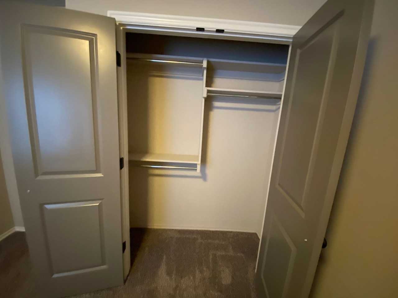 19201 Blanco Dr - Photo 6 of 16