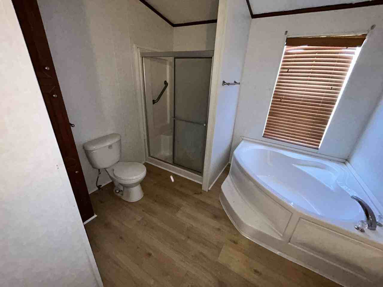 6100 E Rancier Ave - Photo 5 of 9