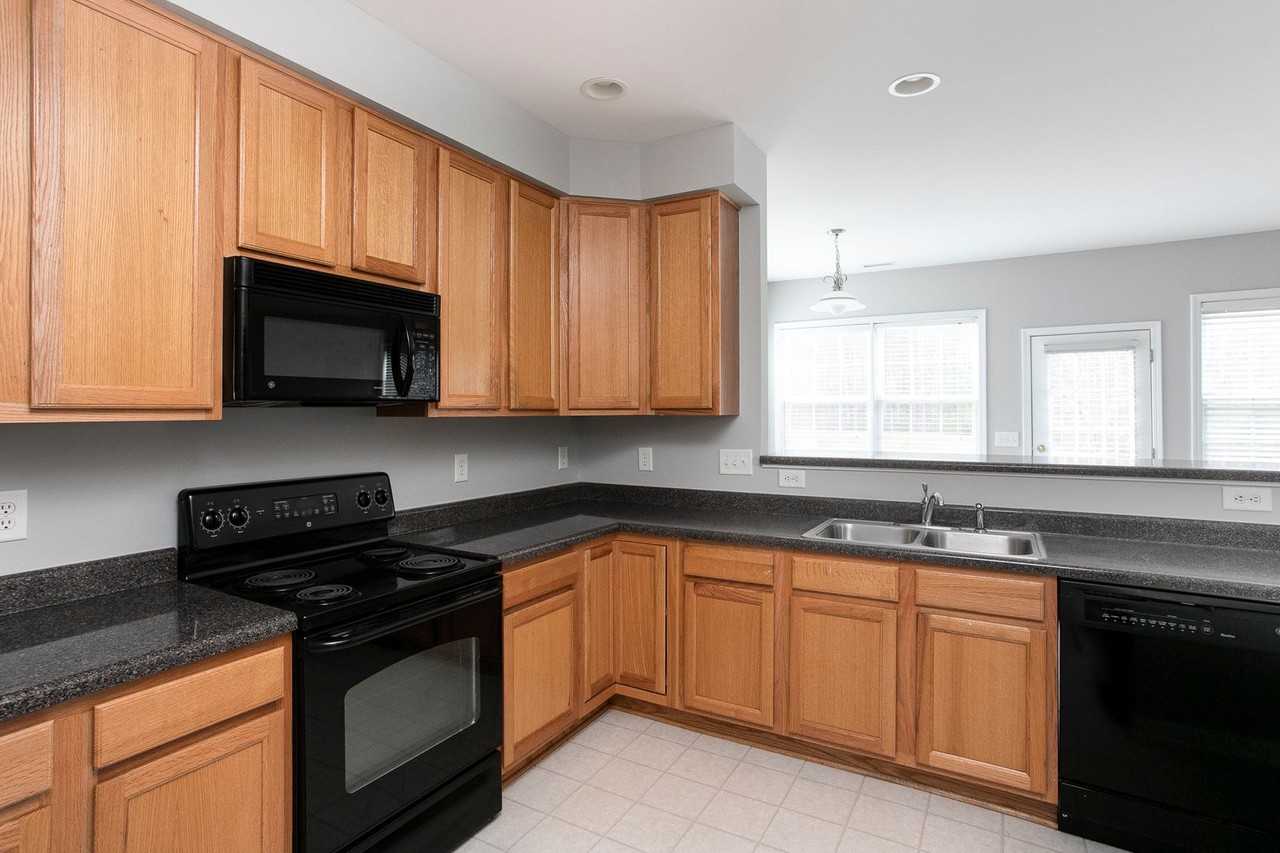 2814 Sagebrush Ln - Photo 6 of 21