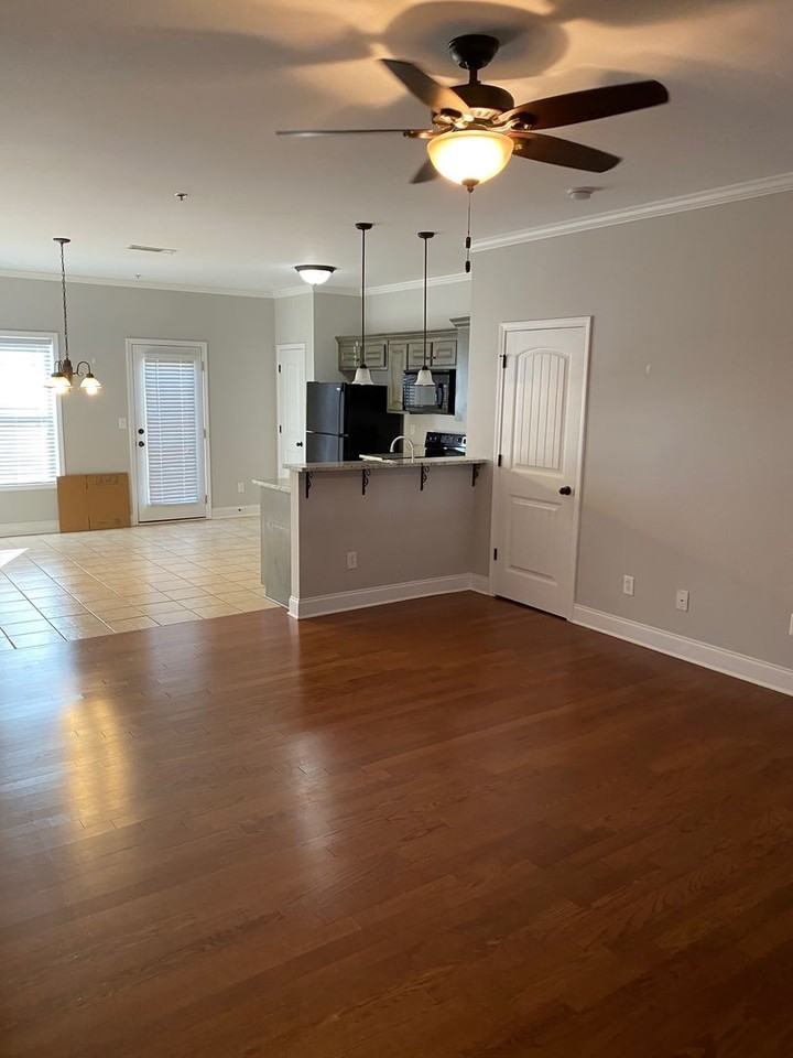 145 Foreman Dr - Photo 6 of 9