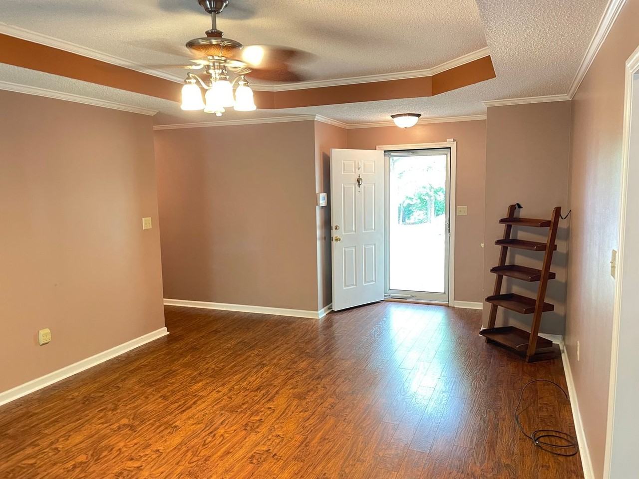 300 Pebble Creek Dr - Photo 6 of 17