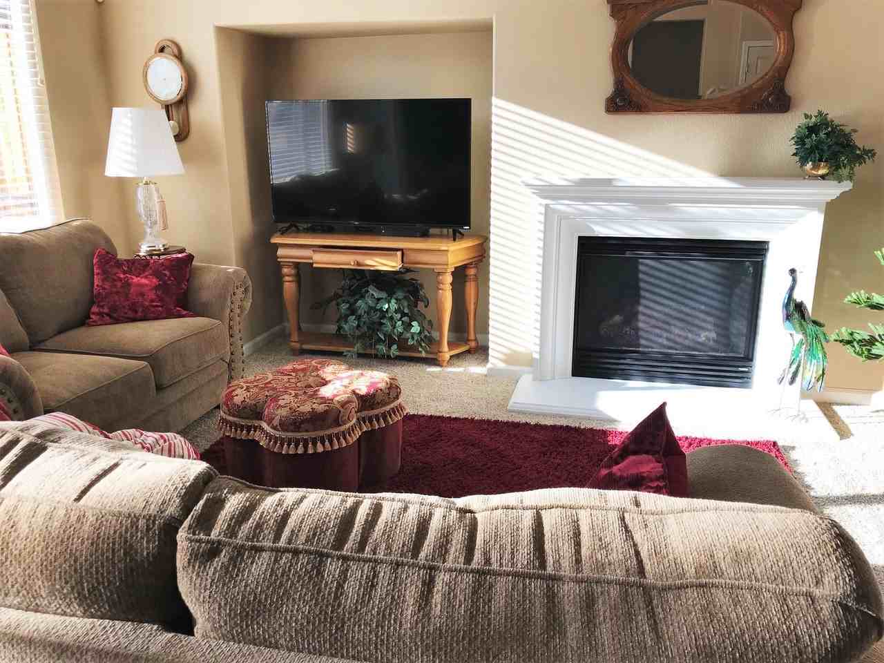 1315 Hidden River Way - Photo 2 of 7