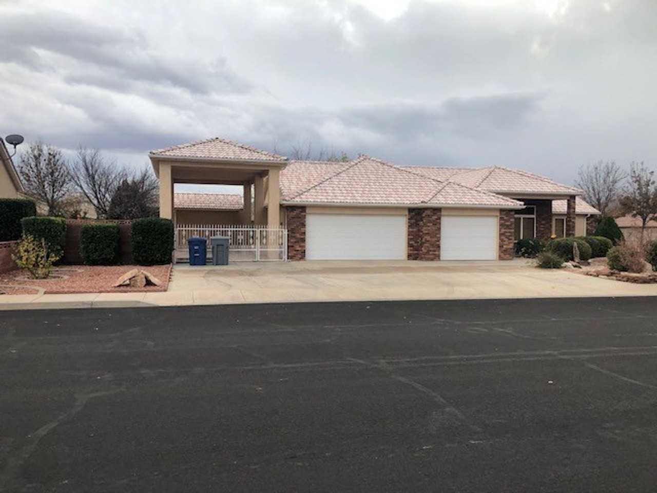 3695 Rachel Dr - Photo 2 of 23