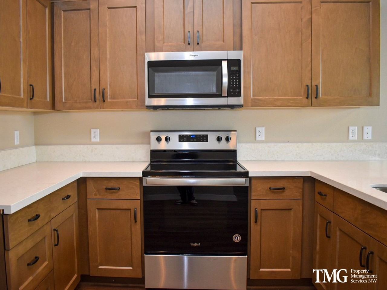 3281 Lewis Ln - Photo 4 of 22