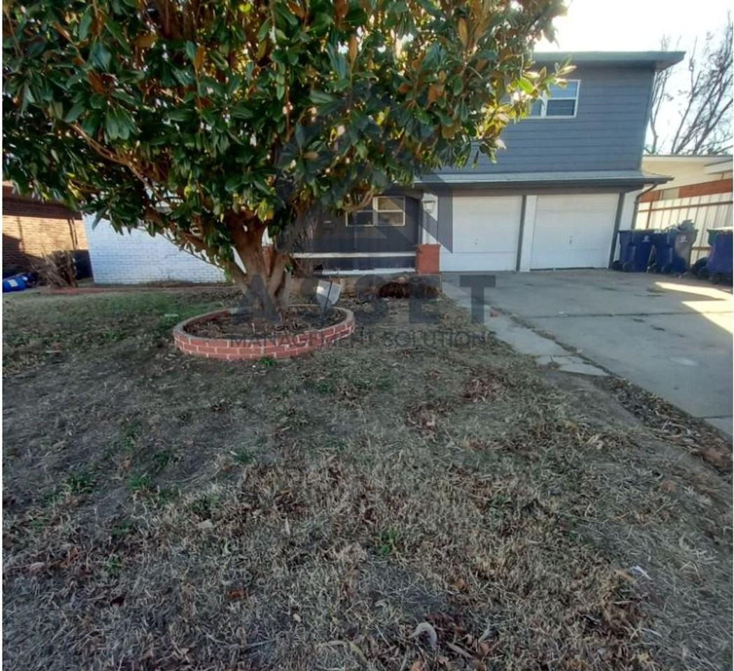 2624 Sw 57th St - Photo 2 of 22