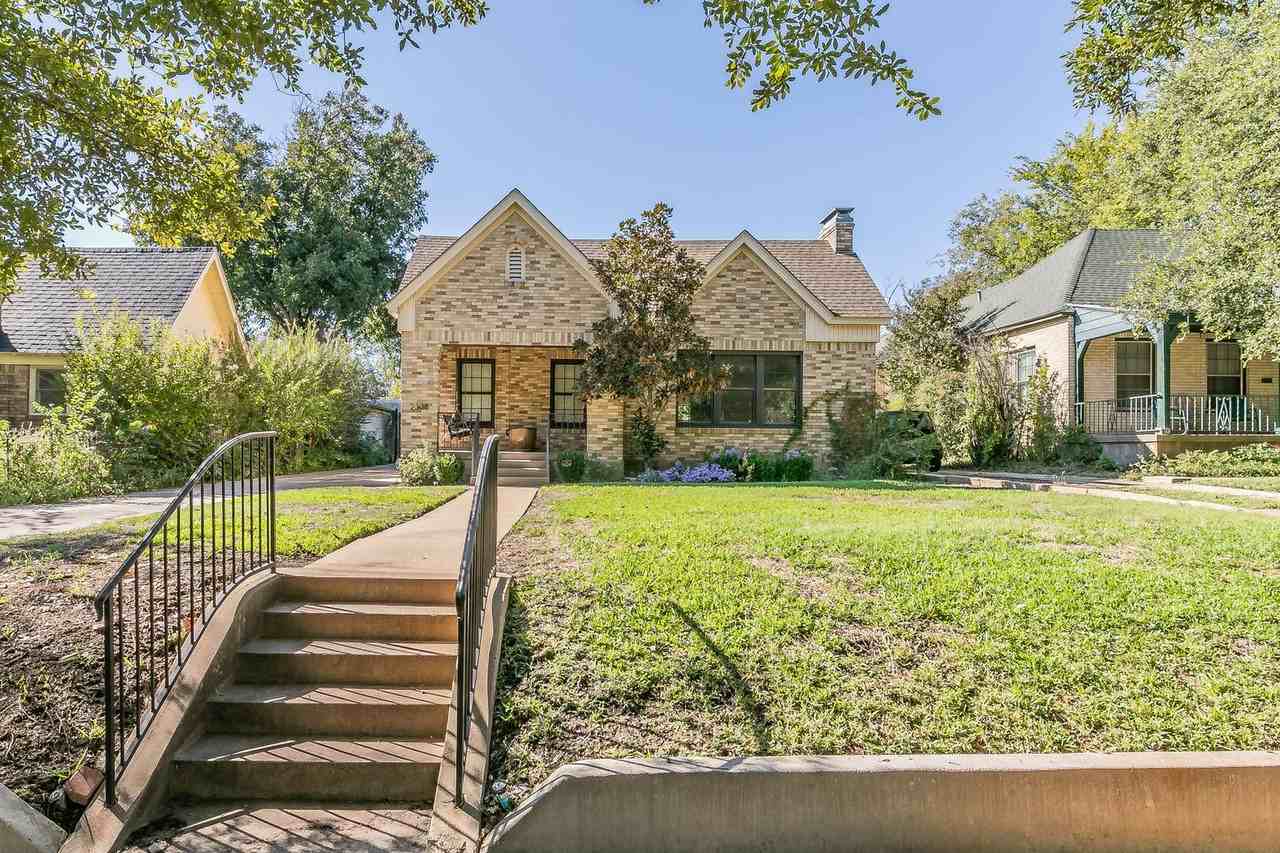 2308 Tremont Ave - Photo 2 of 43