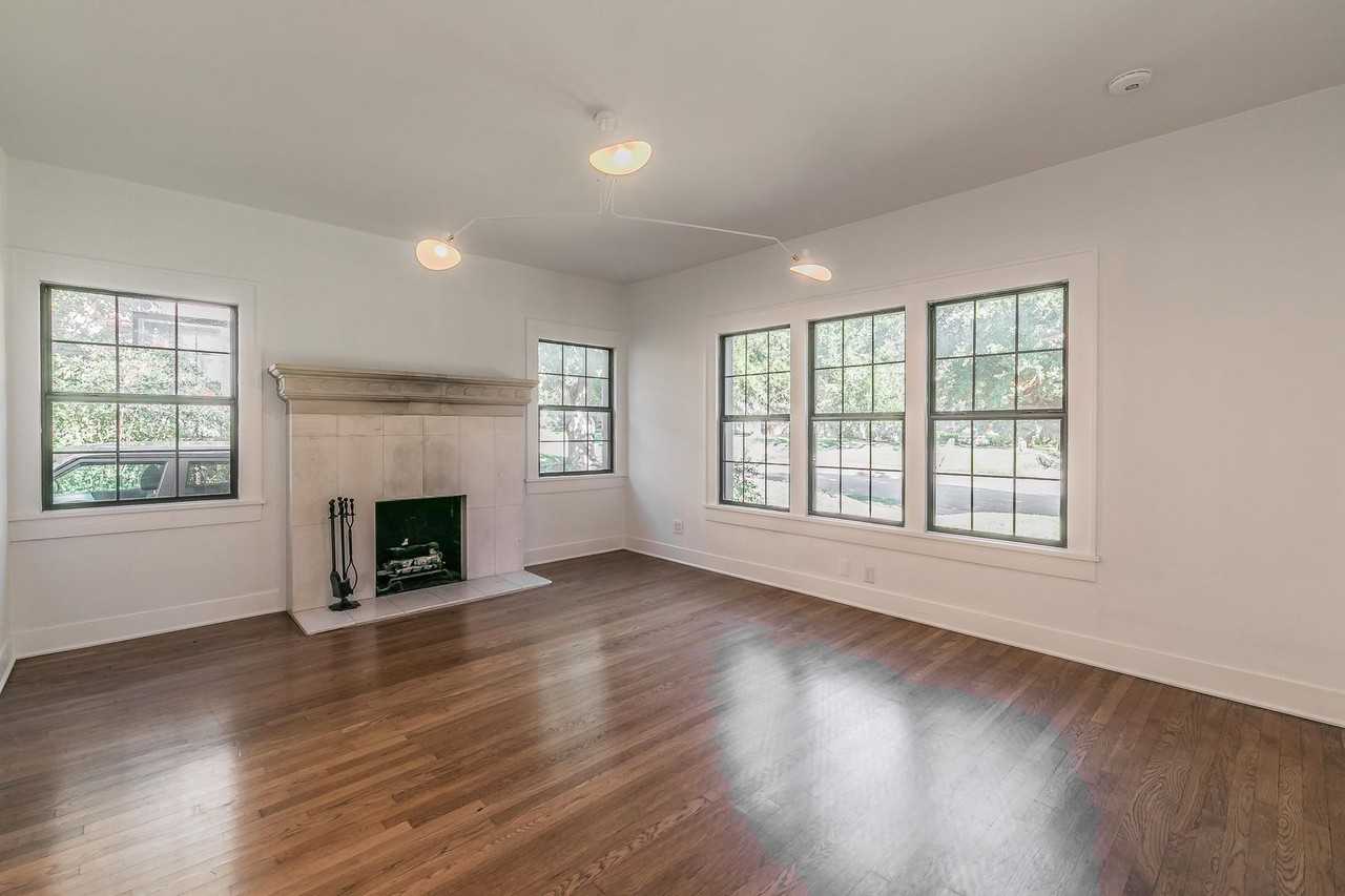 2308 Tremont Ave - Photo 7 of 43