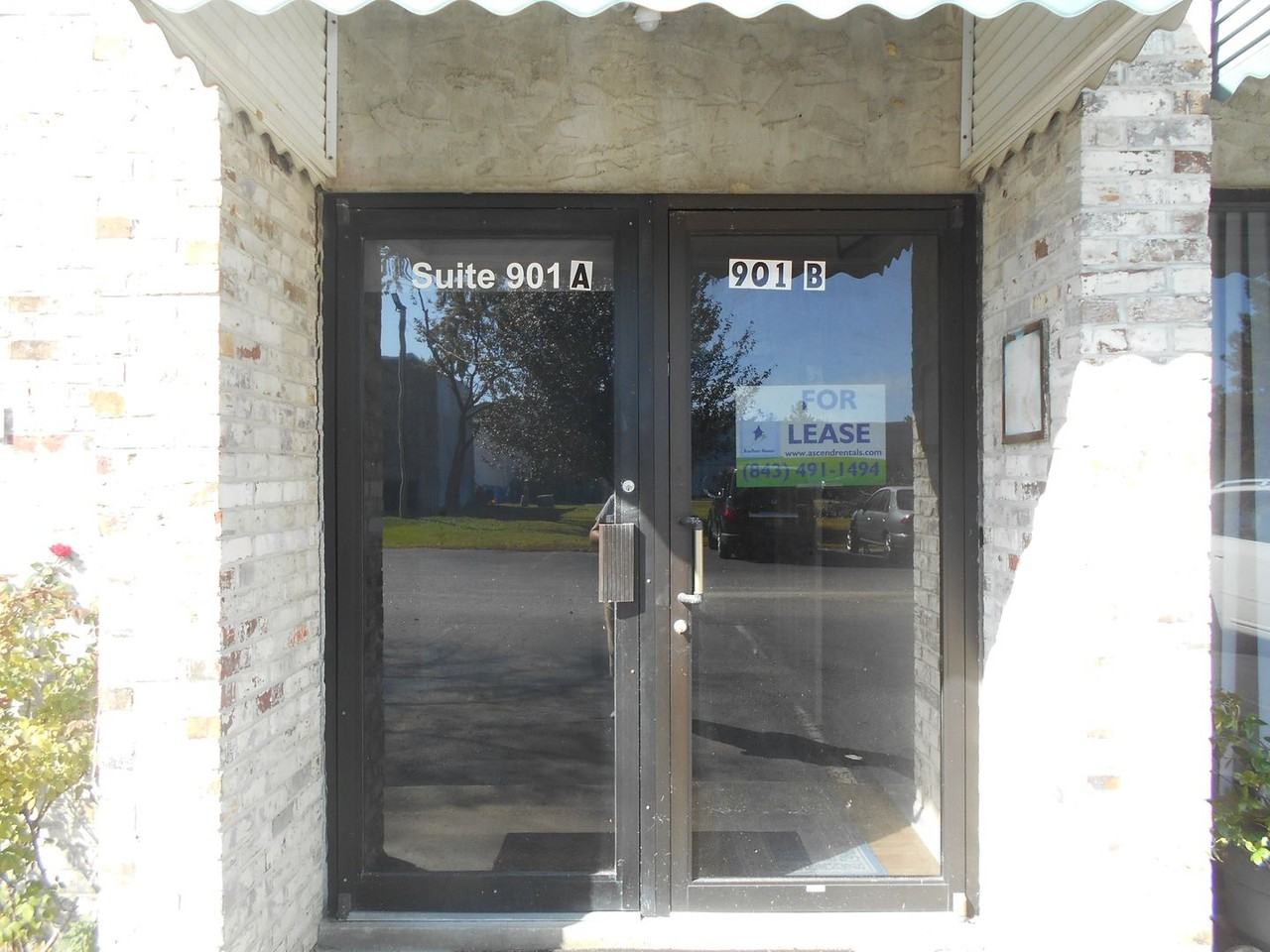 3926 Wesley St #901B - Photo 2 of 14