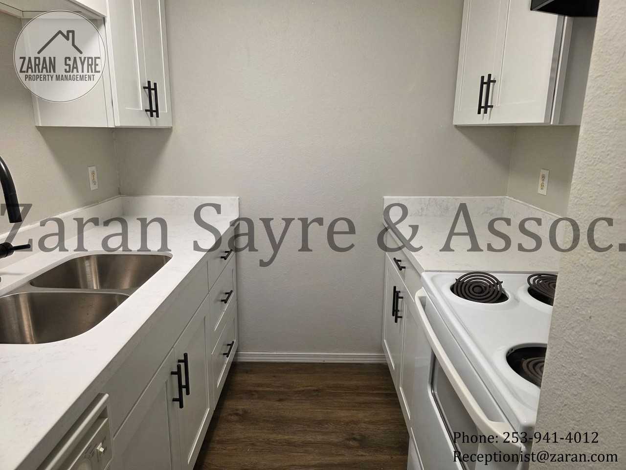 2220 O St Ne #C - Photo 4 of 13