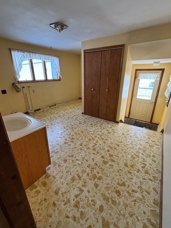 N5358 Herman Rd - Photo 5 of 9