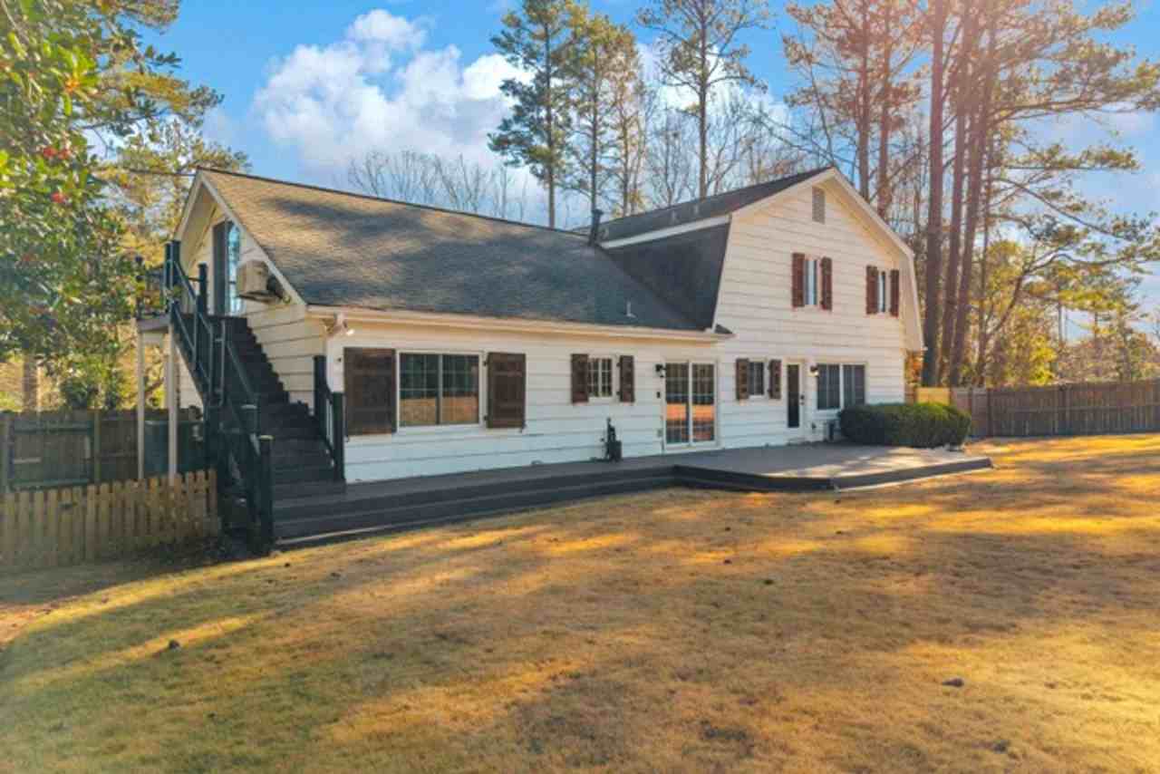 4217 Cove Ct Ne - Photo 7 of 50