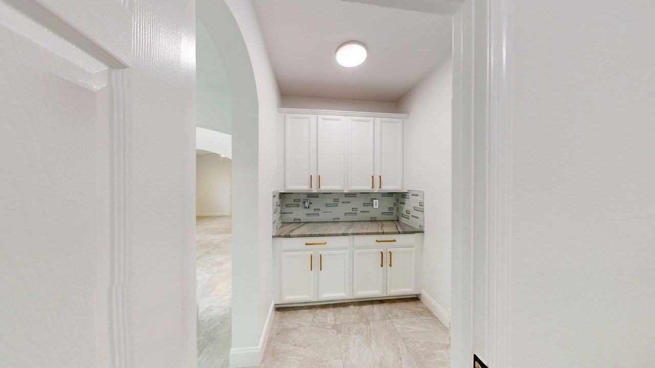 14928 Honeycrisp Ln - Photo 6 of 50