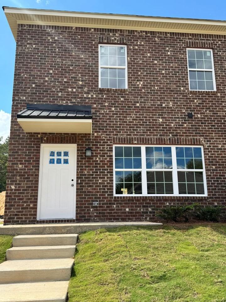 2102 Downs Way - Photo 2 of 11