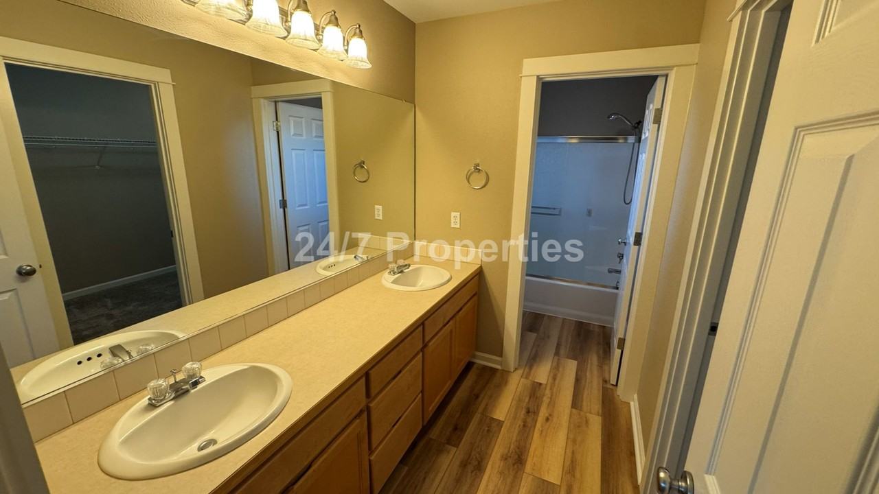 3555 Polo Ln - Photo 7 of 17