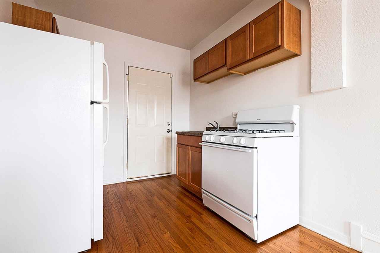 222 E 109th - Photo 3 of 19