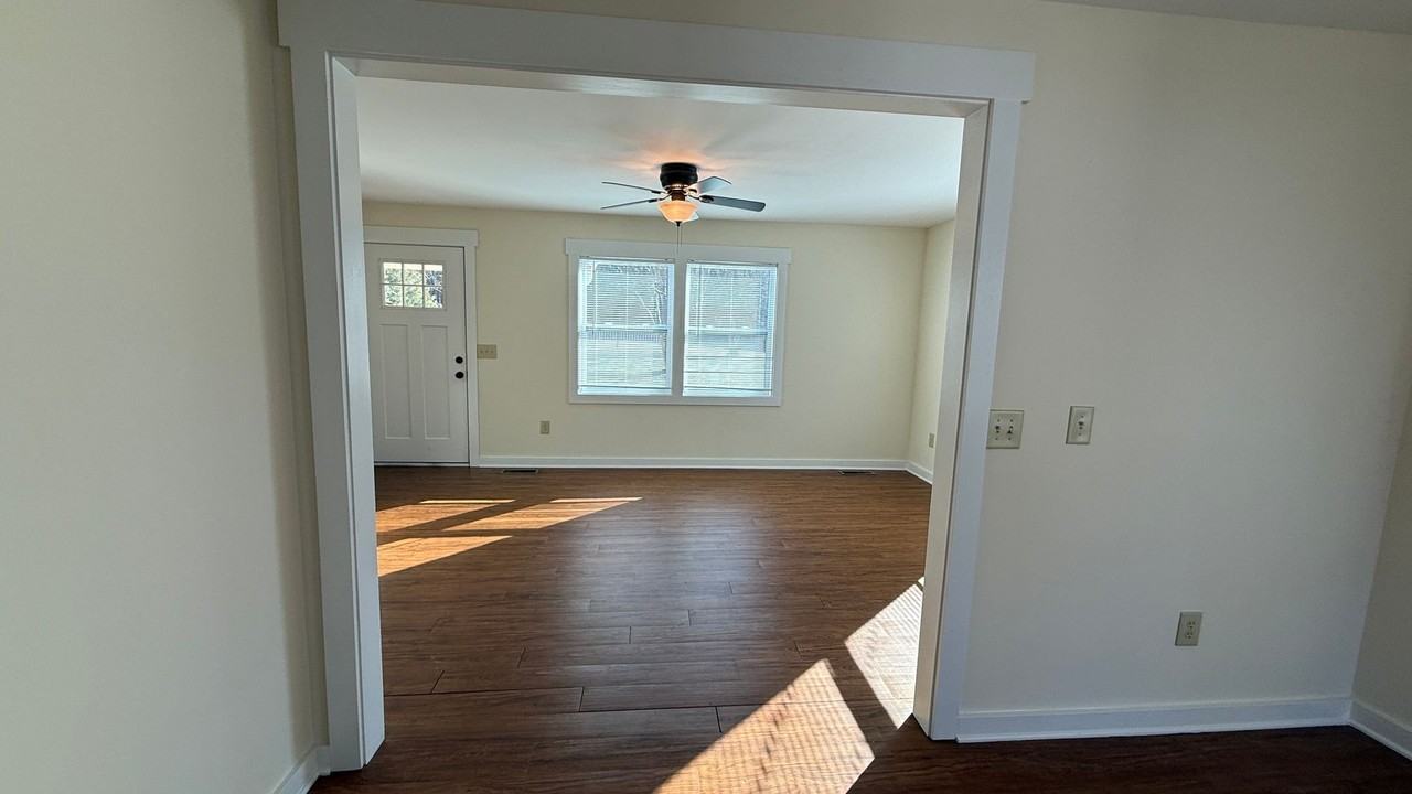 2250 New High Shoals Rd - Photo 4 of 20