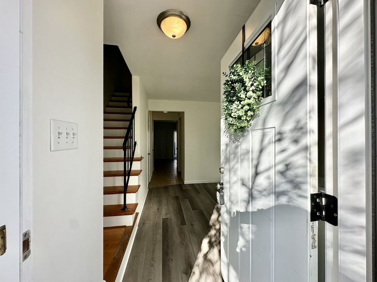 2240 Chadwick Dr - Photo 5 of 40