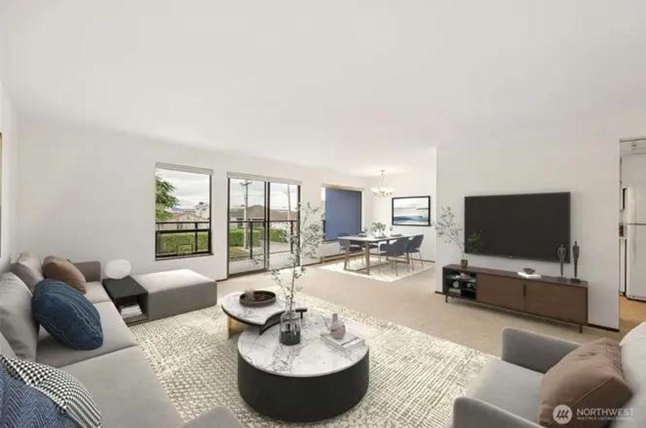 516 S 222nd St #4 - Photo 6 of 14