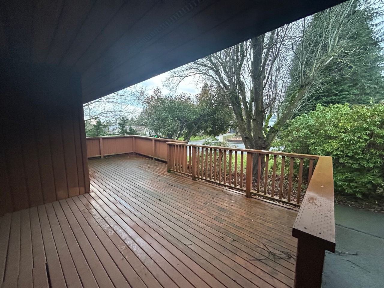 5888 Shannon Ave - Photo 2 of 23