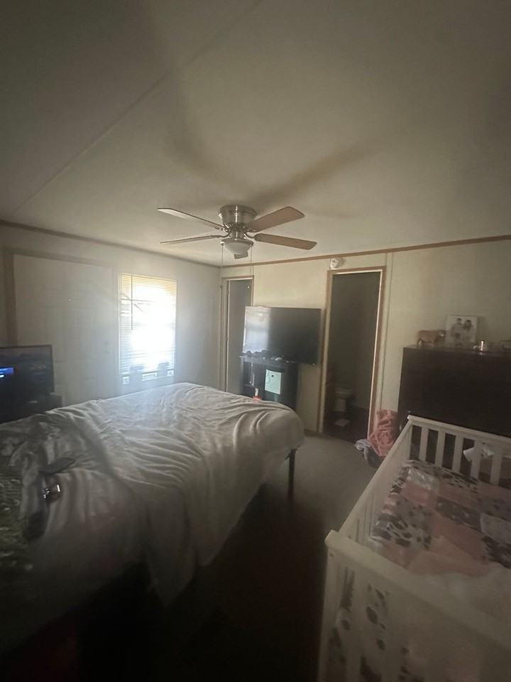 138 Morningside Dr - Photo 2 of 20