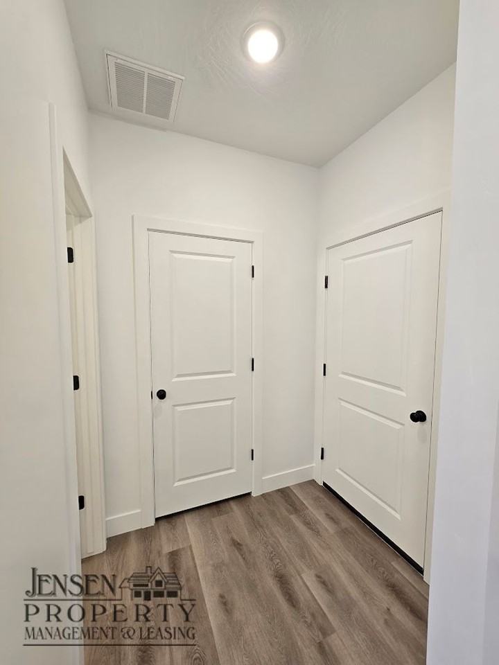 919 W Boxthorn Dr - Photo 7 of 19