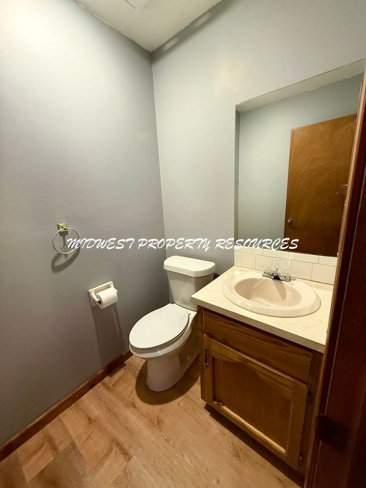 528 Se Hampton St - Photo 6 of 18