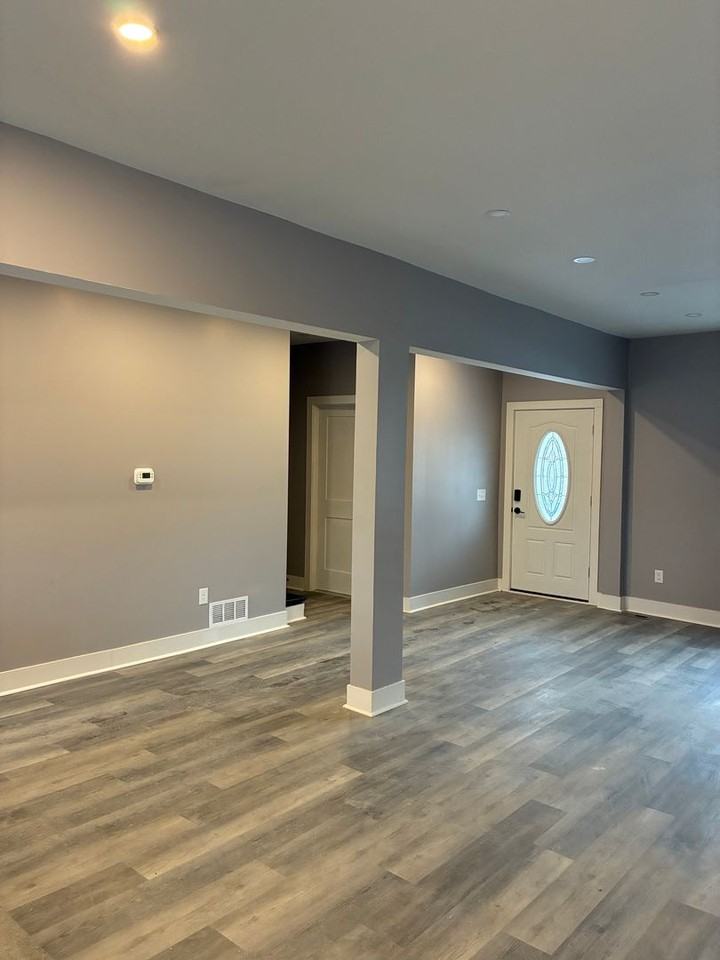 3374 Webster Ave - Photo 3 of 14