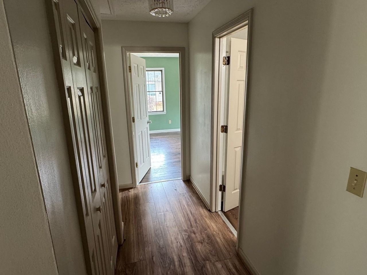 4315 Greenbrier Dear Rd - Photo 7 of 12