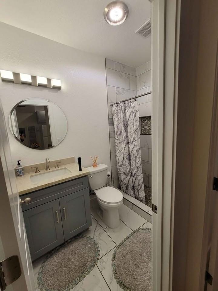 1711 Adler Ct - Photo 3 of 10