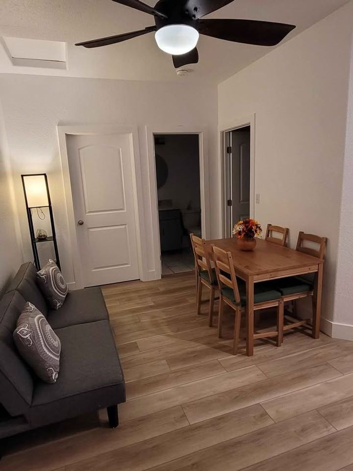 1711 Adler Ct - Photo 5 of 10