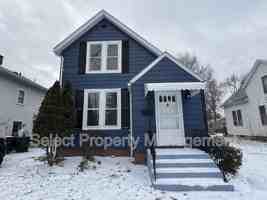 featured image of 3930 Webster St