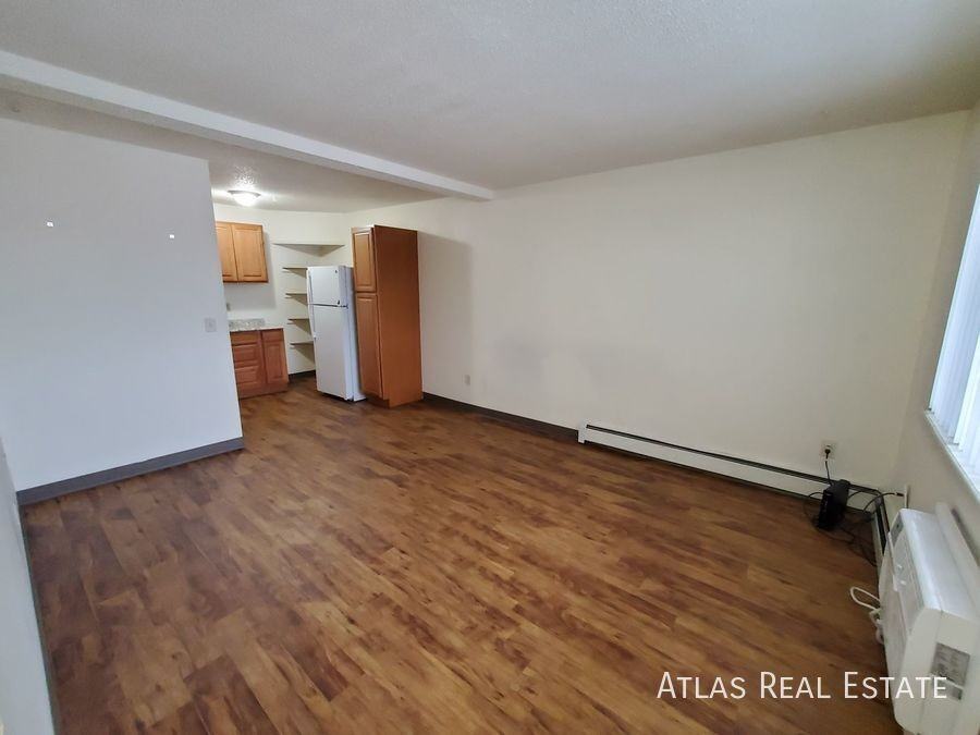 112 Rutgers Avenue - Photo 4 of 10