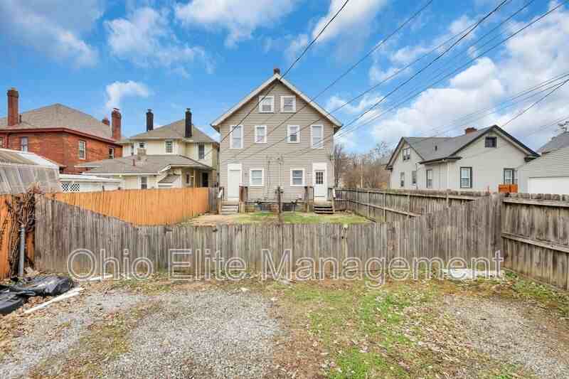 295 E Woodrow Ave - Photo 5 of 28