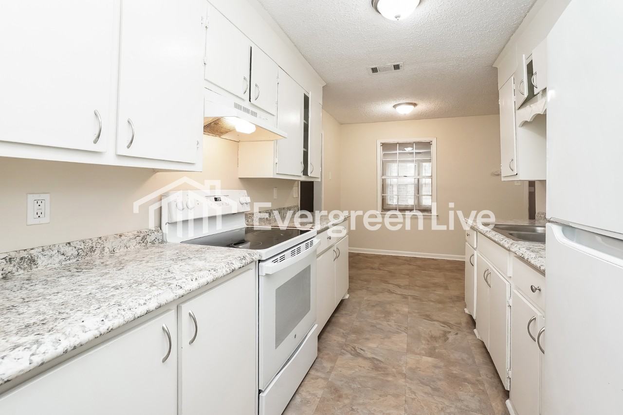 5857 Cypress Trl - Photo 5 of 15