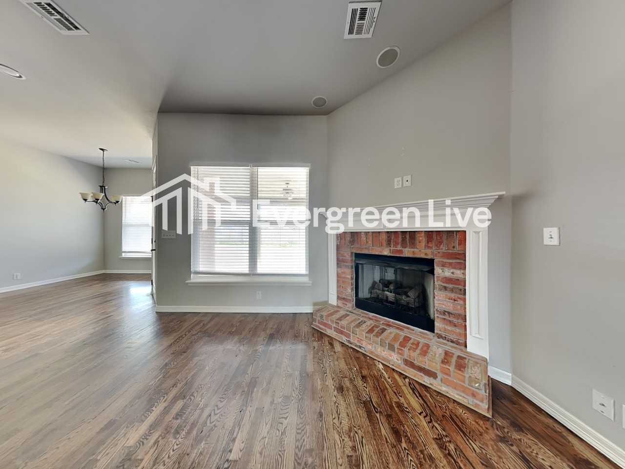 2114 E 132nd St S - Photo 3 of 17