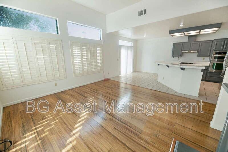 295 Avalon Cir - Photo 2 of 30