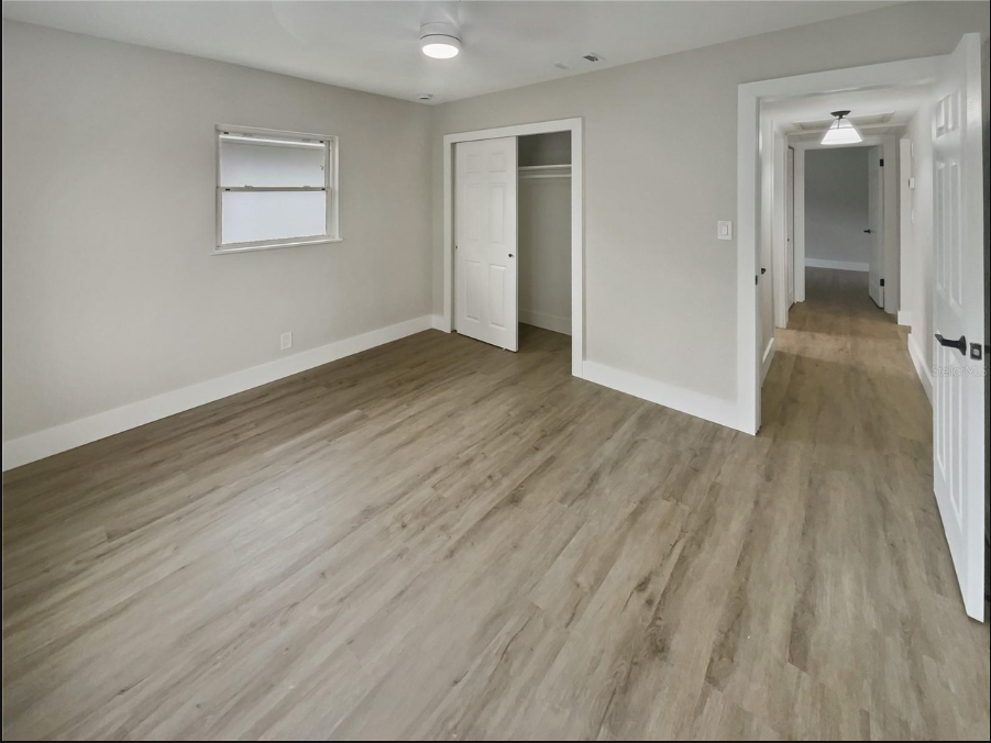 2642 49th St N - Photo 4 of 26