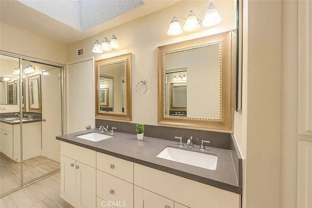 511 Lazy Creek Cir - Photo 5 of 14