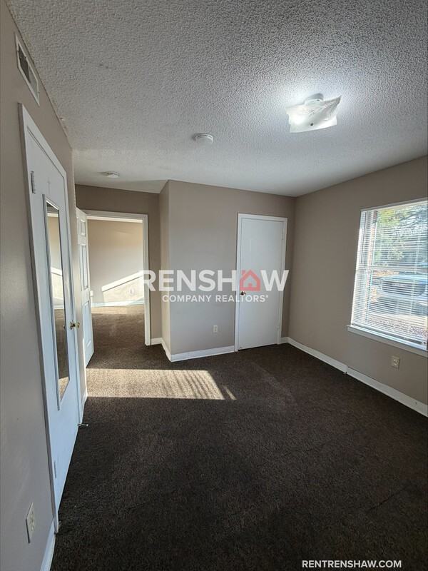 142 Harrison Rd #33 - Photo 3 of 16